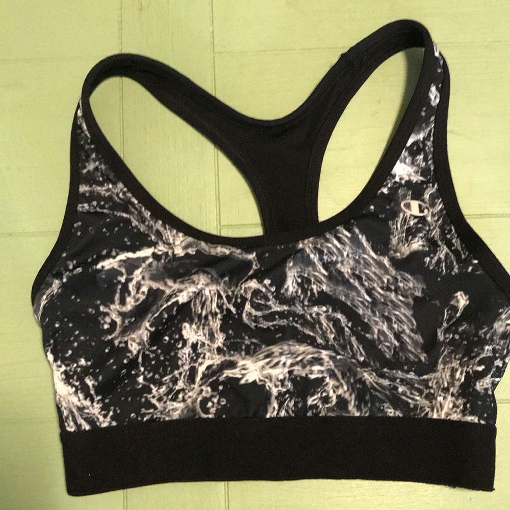 Sports bra